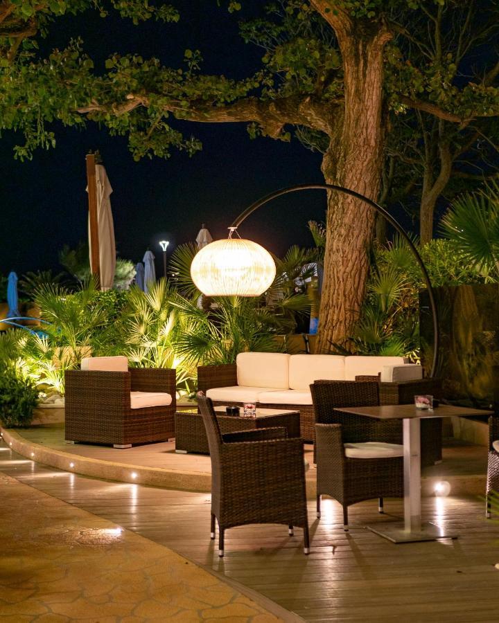 Hotel Mazzanti Milano Marittima Exterior foto